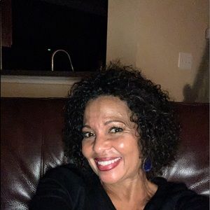 Meet your Posher, Bonnie